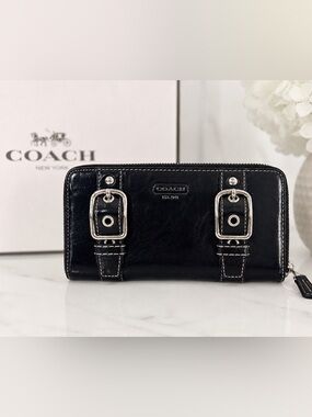 Coach Black Patent Leather Zip Around Wallet Buckle Accent Purple Interior
